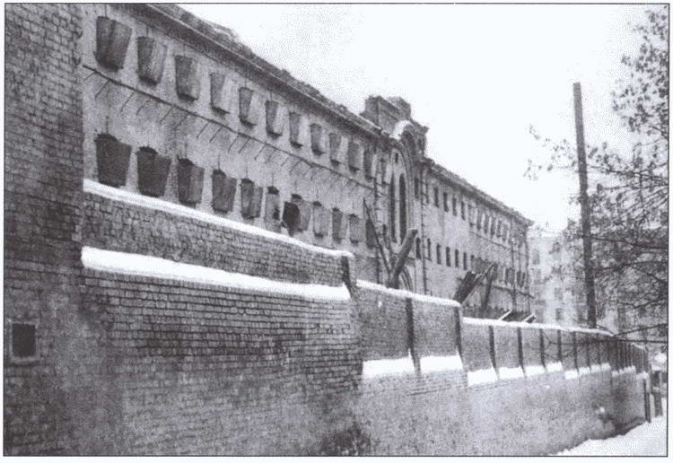 Иллюстрация к книге — Доносчики в истории России и СССР [i_029.jpg]