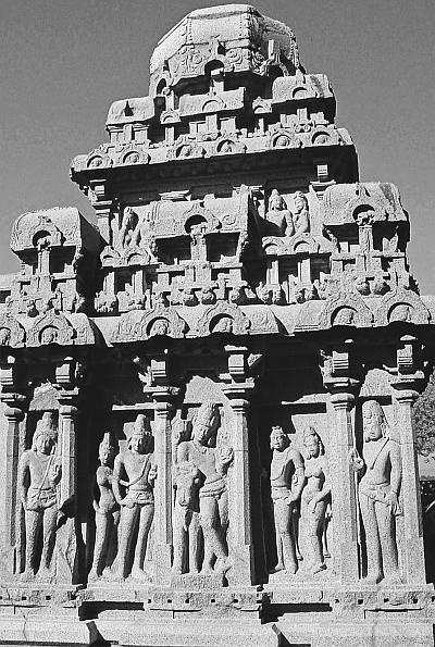 Иллюстрация к книге — Всеобщая история религий мира [_355.jpg]