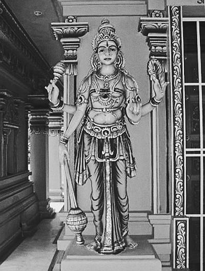 Иллюстрация к книге — Всеобщая история религий мира [_411.jpg]