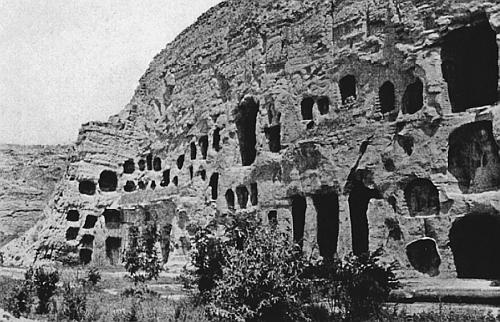 Иллюстрация к книге — Всеобщая история религий мира [_548.jpg]