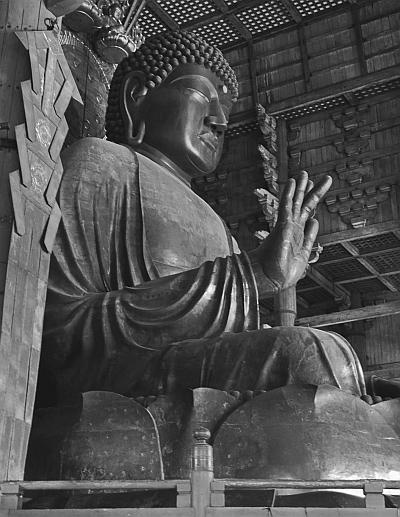 Иллюстрация к книге — Всеобщая история религий мира [_583.jpg]