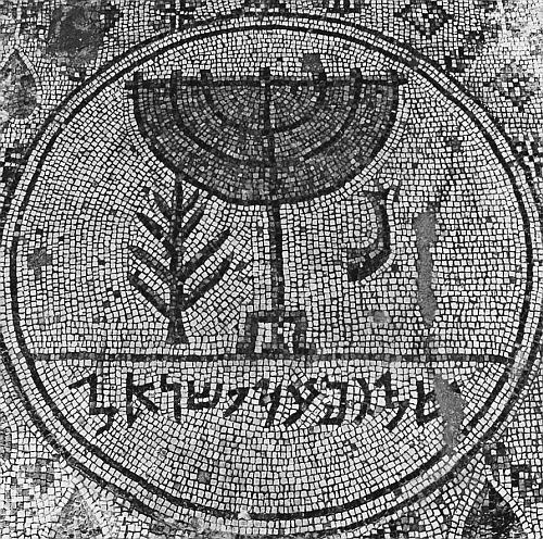 Иллюстрация к книге — Всеобщая история религий мира [_664.jpg]