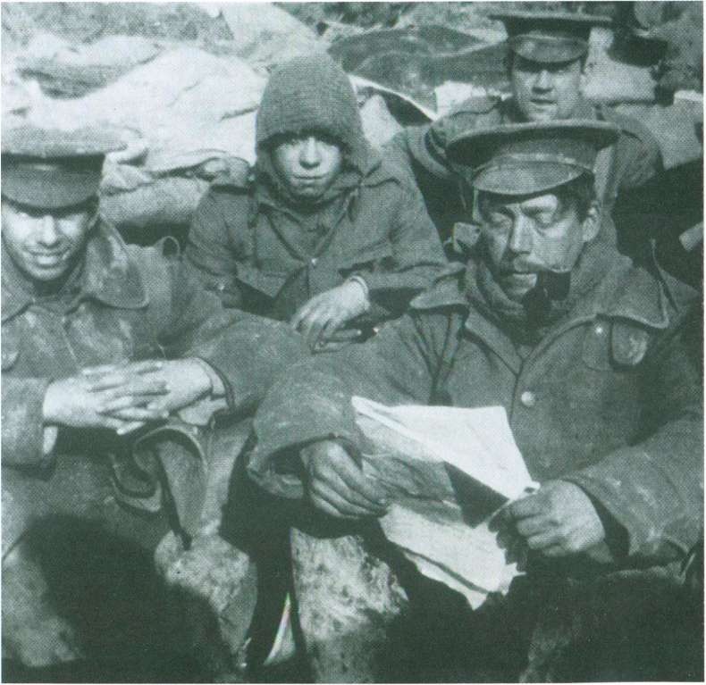 Иллюстрация к книге — Повседневная жизнь Соединенных Штатов в эпоху процветания и &quot;сухого закона&quot; [i_008.jpg]