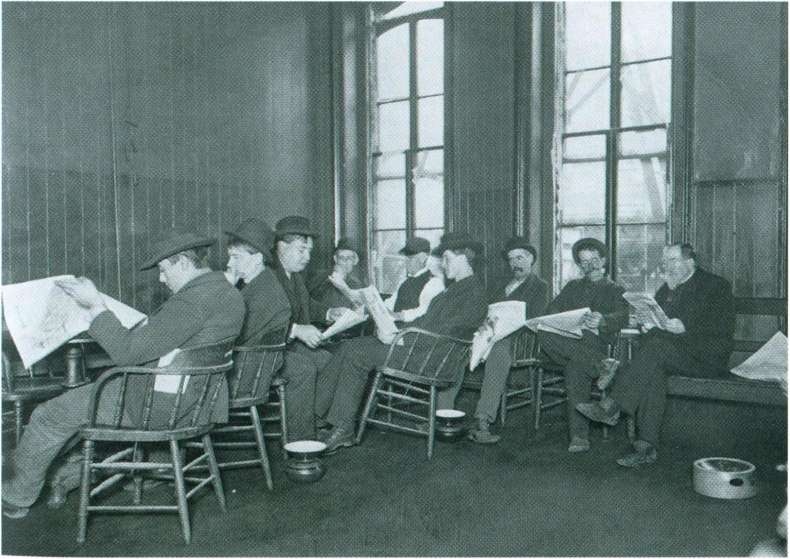 Иллюстрация к книге — Повседневная жизнь Соединенных Штатов в эпоху процветания и &quot;сухого закона&quot; [i_018.jpg]