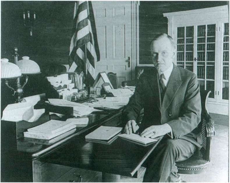 Иллюстрация к книге — Повседневная жизнь Соединенных Штатов в эпоху процветания и &quot;сухого закона&quot; [i_021.jpg]