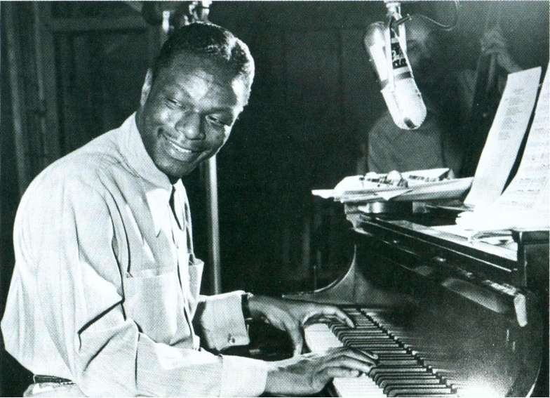 Иллюстрация к книге — Повседневная жизнь Соединенных Штатов в эпоху процветания и "сухого закона" [i_059.jpg]