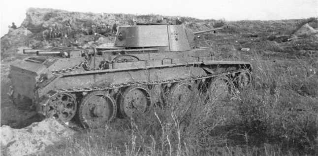 Иллюстрация к книге — Танки на Халхин-Голе. Необъявленная война Сталина [i_108.jpg]