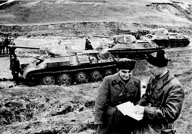 Иллюстрация к книге — Танки в Харьковской катастрофе 1942 года [i_031.jpg]