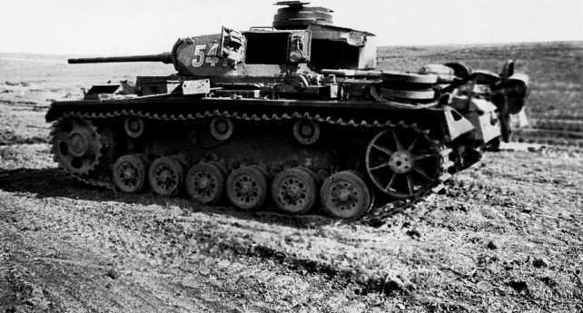 Иллюстрация к книге — Танки в Харьковской катастрофе 1942 года [i_041.jpg]