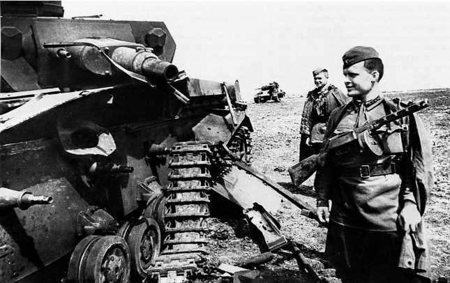 Иллюстрация к книге — Танки в Харьковской катастрофе 1942 года [i_045.jpg]