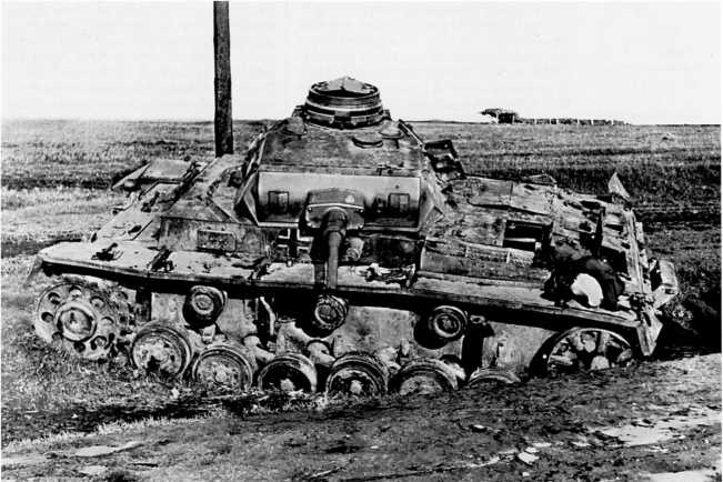 Иллюстрация к книге — Танки в Харьковской катастрофе 1942 года [i_068.jpg]