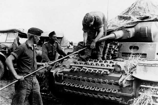 Иллюстрация к книге — Танки в Харьковской катастрофе 1942 года [i_079.jpg]