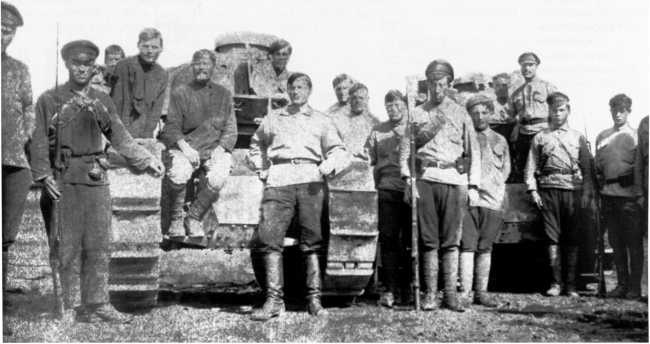 Иллюстрация к книге — Танки в Гражданской войне [i_030.jpg]