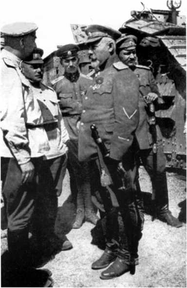 Иллюстрация к книге — Танки в Гражданской войне [i_041.jpg]