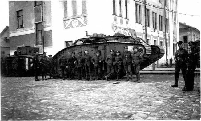 Иллюстрация к книге — Танки в Гражданской войне [i_067.jpg]