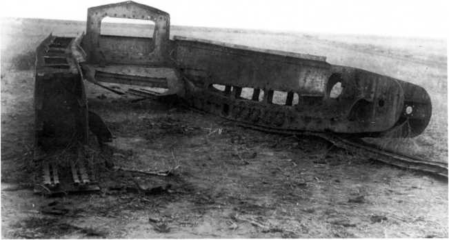 Иллюстрация к книге — Танки в Гражданской войне [i_085.jpg]