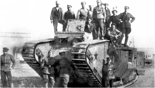 Иллюстрация к книге — Танки в Гражданской войне [i_100.jpg]