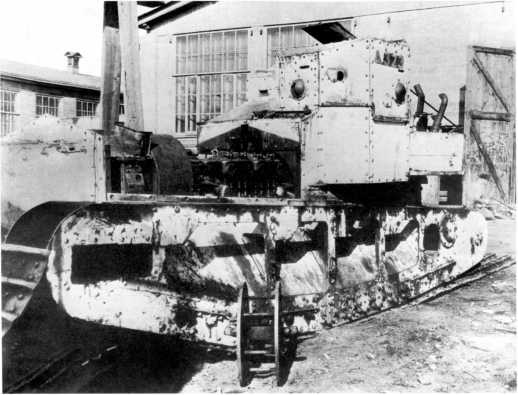 Иллюстрация к книге — Танки в Гражданской войне [i_111.jpg]