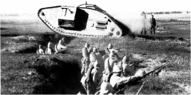 Иллюстрация к книге — Танки в Гражданской войне [i_136.jpg]