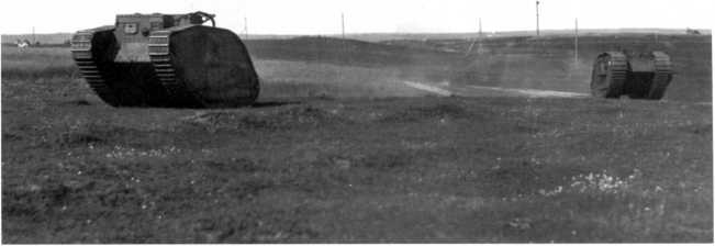 Иллюстрация к книге — Танки в Гражданской войне [i_147.jpg]