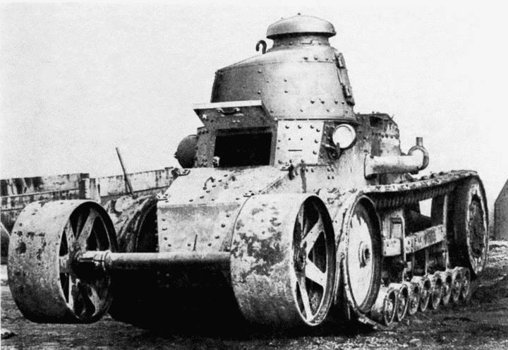 Иллюстрация к книге — Танк №1 &quot;Рено ФТ-17&quot;. Первый, легендарный [i_033.jpg]