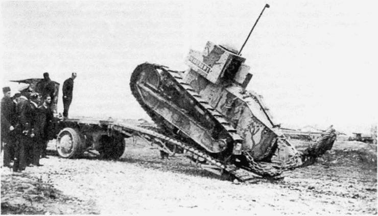 Иллюстрация к книге — Танк №1 &quot;Рено ФТ-17&quot;. Первый, легендарный [i_038.jpg]