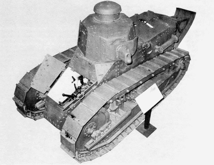 Иллюстрация к книге — Танк №1 &quot;Рено ФТ-17&quot;. Первый, легендарный [i_054.jpg]