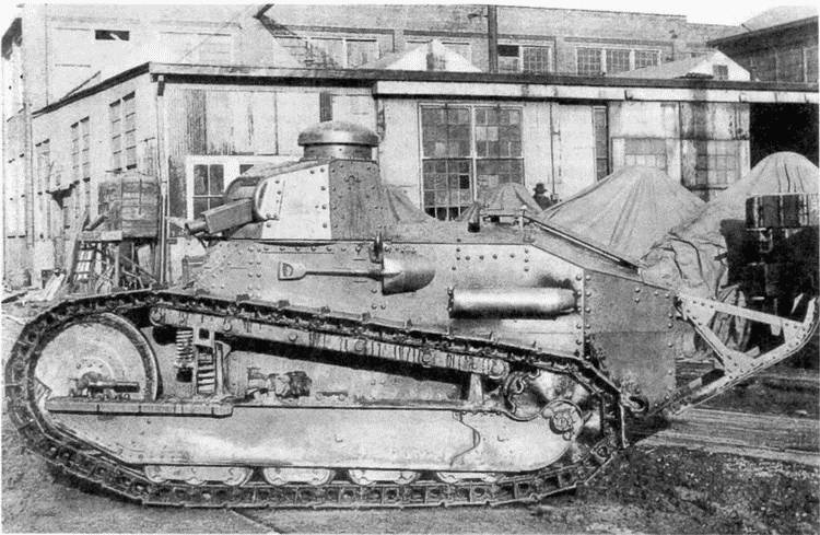 Иллюстрация к книге — Танк №1 &quot;Рено ФТ-17&quot;. Первый, легендарный [i_055.jpg]