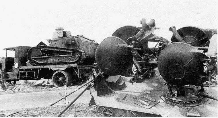 Иллюстрация к книге — Танк №1 &quot;Рено ФТ-17&quot;. Первый, легендарный [i_101.jpg]