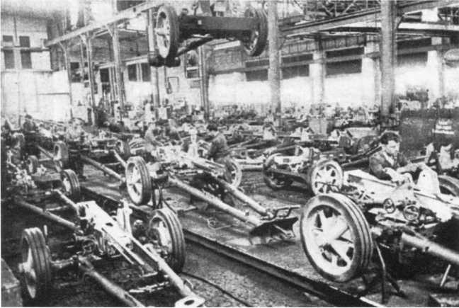 Иллюстрация к книге — Противотанковая артиллерия Вермахта во Второй Мировой войне. От &quot;дверных колотушек&quot; до &quot;убийц танков&quot; [i_027.jpg]