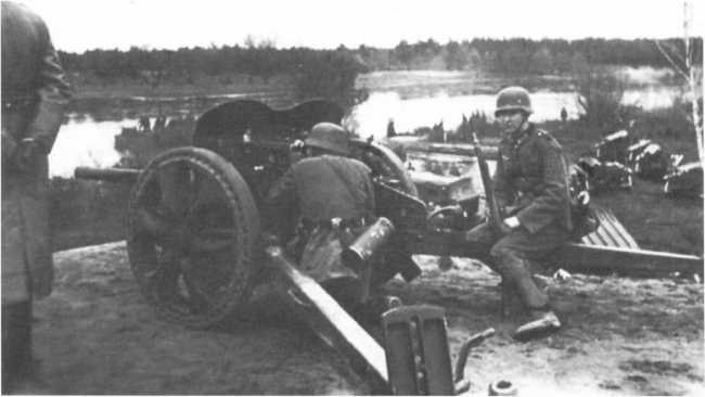 Иллюстрация к книге — Противотанковая артиллерия Вермахта во Второй Мировой войне. От &quot;дверных колотушек&quot; до &quot;убийц танков&quot; [i_125.jpg]