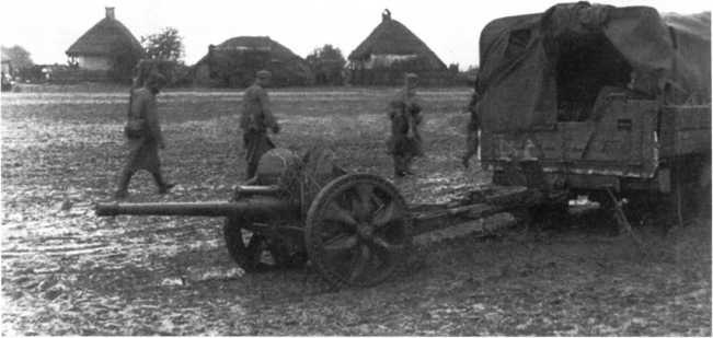 Иллюстрация к книге — Противотанковая артиллерия Вермахта во Второй Мировой войне. От &quot;дверных колотушек&quot; до &quot;убийц танков&quot; [i_126.jpg]