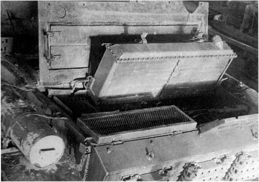 Иллюстрация к книге — Наследники «Тридцатьчетверки» – Т-34М, Т-43, Т-34-100, Т-44 [i_097.jpg]