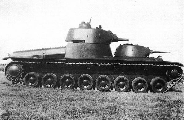 Иллюстрация к книге — Танк прорыва КВ. &quot;Клим Ворошилов&quot; [i_005.jpg]