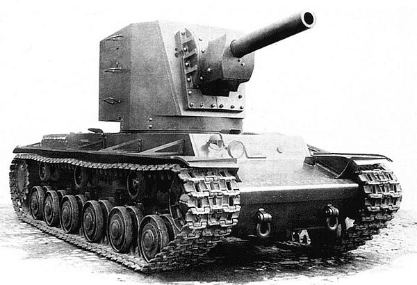 Иллюстрация к книге — Танк прорыва КВ. &quot;Клим Ворошилов&quot; [i_043.jpg]