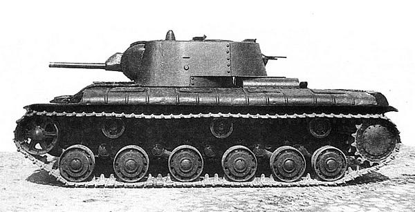 Иллюстрация к книге — Танк прорыва КВ. &quot;Клим Ворошилов&quot; [i_045.jpg]
