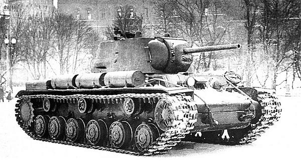 Иллюстрация к книге — Танк прорыва КВ. &quot;Клим Ворошилов&quot; [i_064.jpg]