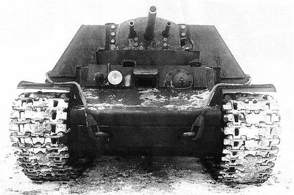 Иллюстрация к книге — Танк прорыва КВ. &quot;Клим Ворошилов&quot; [i_111.jpg]