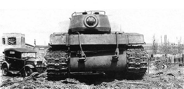Иллюстрация к книге — Танк прорыва КВ. &quot;Клим Ворошилов&quot; [i_142.jpg]