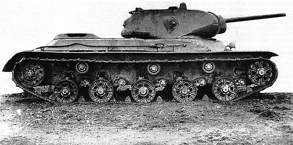 Иллюстрация к книге — Танк прорыва КВ. &quot;Клим Ворошилов&quot; [i_182.jpg]