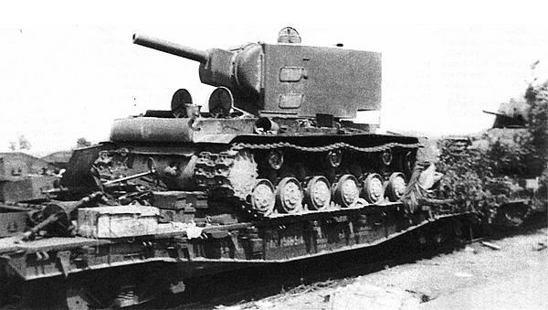 Иллюстрация к книге — Танк прорыва КВ. &quot;Клим Ворошилов&quot; [i_206.jpg]