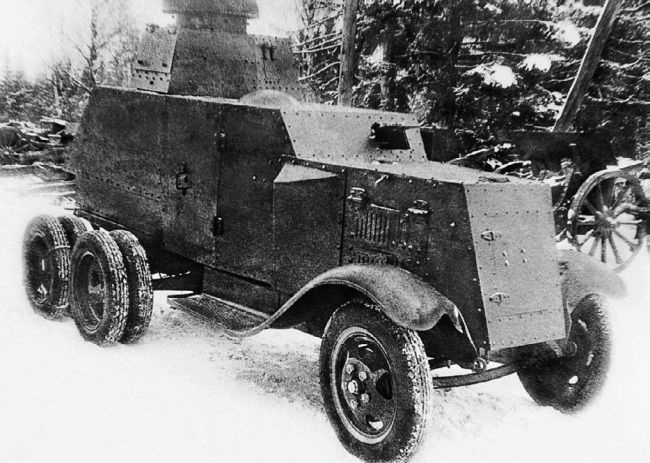 Иллюстрация к книге — Броня на колесах. История советского бронеавтомобиля 1925-1945 гг. [i_013.jpg]
