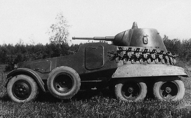 Иллюстрация к книге — Броня на колесах. История советского бронеавтомобиля 1925-1945 гг. [i_089.jpg]