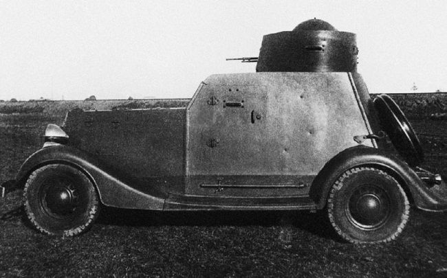Иллюстрация к книге — Броня на колесах. История советского бронеавтомобиля 1925-1945 гг. [i_135.jpg]