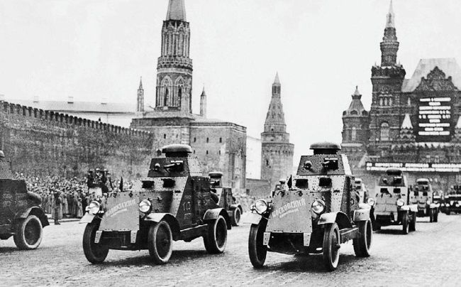 Иллюстрация к книге — Броня на колесах. История советского бронеавтомобиля 1925-1945 гг. [i_170.jpg]