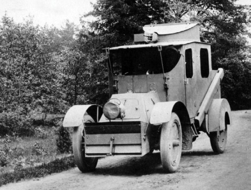 Иллюстрация к книге — Броня русской армии. Бронеавтомобили и бронепоезда в Первой мировой войне [i_007.jpg]