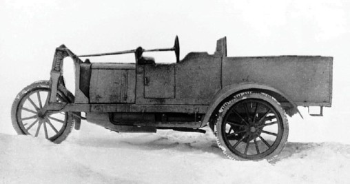 Иллюстрация к книге — Броня русской армии. Бронеавтомобили и бронепоезда в Первой мировой войне [i_178.jpg]