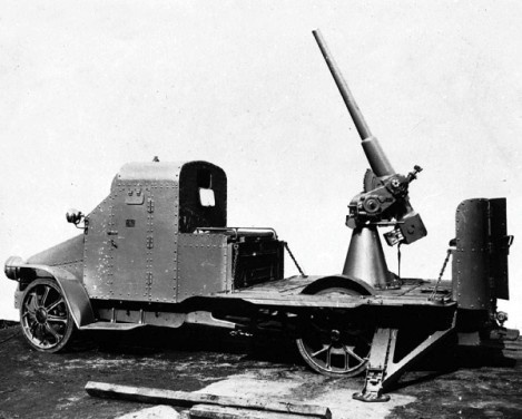 Иллюстрация к книге — Броня русской армии. Бронеавтомобили и бронепоезда в Первой мировой войне [i_245.jpg]