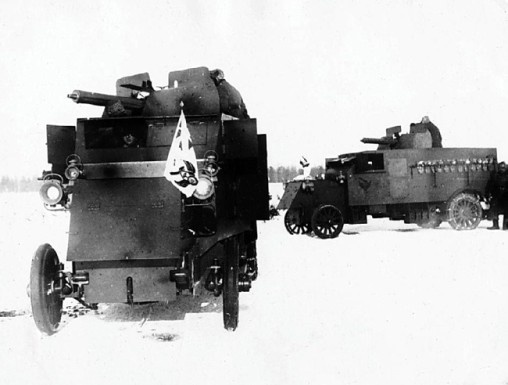 Иллюстрация к книге — Броня русской армии. Бронеавтомобили и бронепоезда в Первой мировой войне [i_246.jpg]