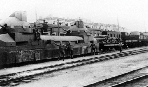 Иллюстрация к книге — Броня русской армии. Бронеавтомобили и бронепоезда в Первой мировой войне [i_282.jpg]